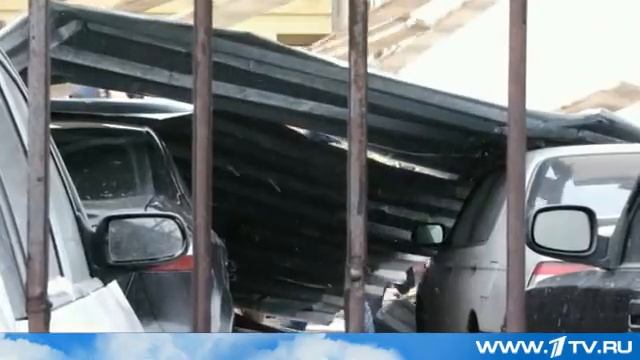 Сильный снегопад оставил без света несколько российских регионов и движется на Москву смотреть онлайн