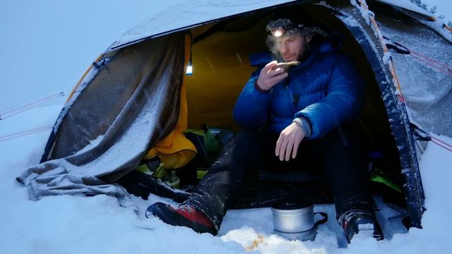 A Guide to Extreme Winter Camping смотреть онлайн