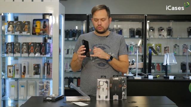 Противоударные чехлы UAG для IPhone 11 [12+]