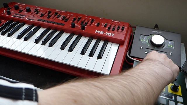 Behringer MS1 & OTO Machines BAM смотреть онлайн