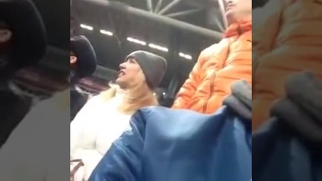 Болельщица. Вувузела не нужна ) смотреть онлайн