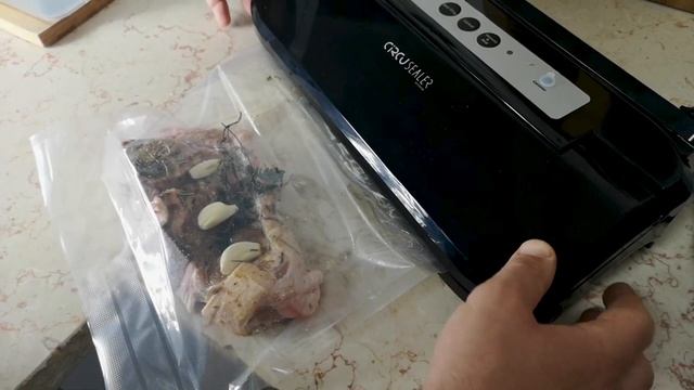 Чак ролл или Лопаточная часть (шея/ребра) в су виде (sous vide) от кулинарного Шоу Жарь Пей смотреть онлайн