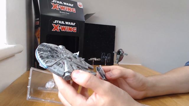 X-Wing 2.0 - Millennium Falcon (YT-1300) Wave 4 Unboxing / Review / Comparison смотреть онлайн