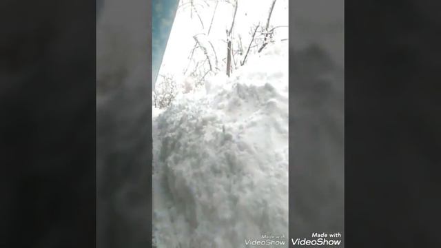 Боришоти барф дар Шахри Рогун .а 1,20 см расид смотреть онлайн