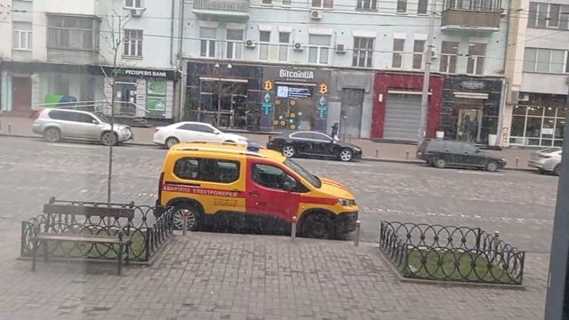 Аренда торгового помещения в Киеве, р-н метро Олимпийская смотреть онлайн