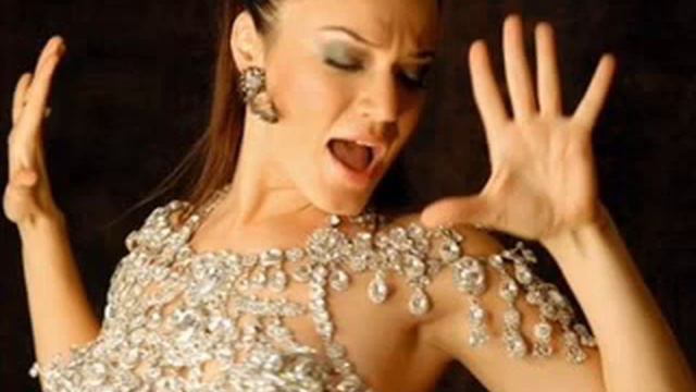 Elena Risteska - Nemozam смотреть онлайн