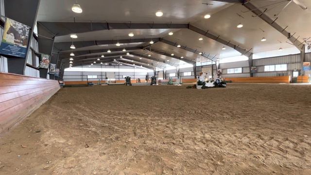 lily simmons on liberty- long stirrup hunter O/F classic. placed 2nd смотреть онлайн