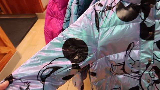 I Was Surprised To See This At The Disney Outlet & Trying White Castle Burgers For The First Time! смотреть онлайн