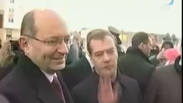 В Екатеринбурге побывал президент Дмитрий Медведев смотреть онлайн