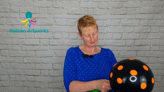 ? How to Make Halloween Balloon Mushrooms ? Toadstool Balloon Tutorial смотреть онлайн