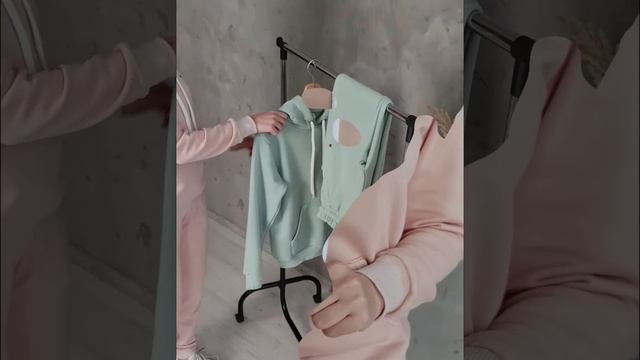 Видеообзор женский спортивный костюм смотреть онлайн