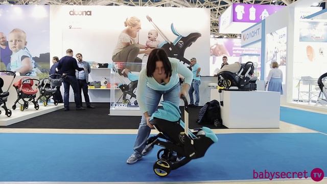 Коротко о новинке этого года - об автокресле с выдвижными шасси- DOONA смотреть онлайн