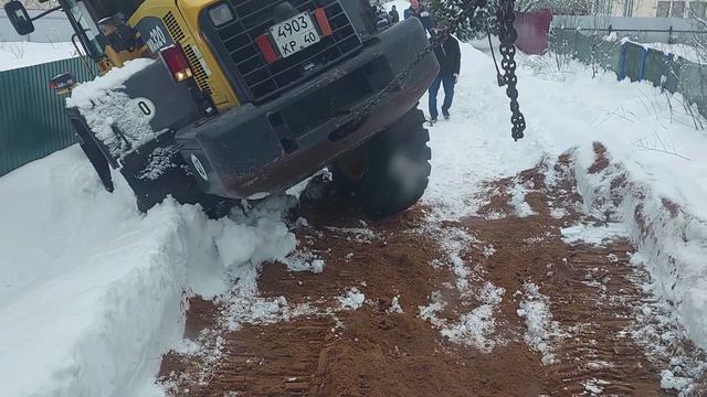Друг В Беде Не Бросит смотреть онлайн