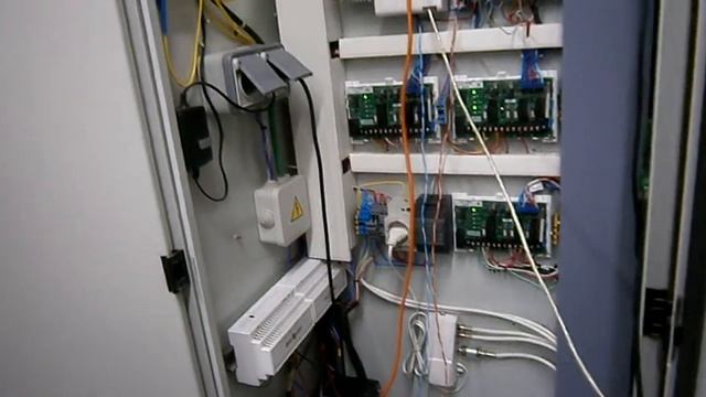 НАЛАДКА ПОЖАРНОЙ СИГНАЛИЗАЦИИ В КОТТЕДЖЕ. смотреть онлайн