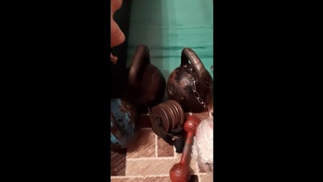 Архив 2020, турник и брусья с дополнительным весом. Собственный вес 90кг. смотреть онлайн