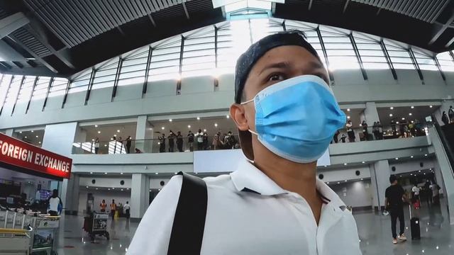 CURRENCY EXCHANGE AT NAIA AIRPORT смотреть онлайн