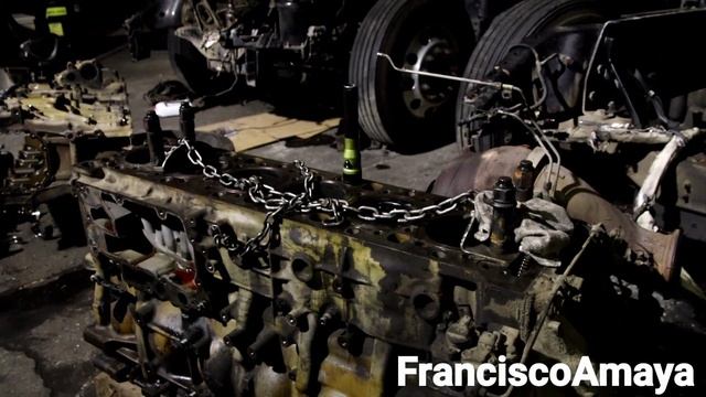 DD15 inspection broken crankshaft damage after engine overhaul main bearing fail mechanic mistake 1 смотреть онлайн