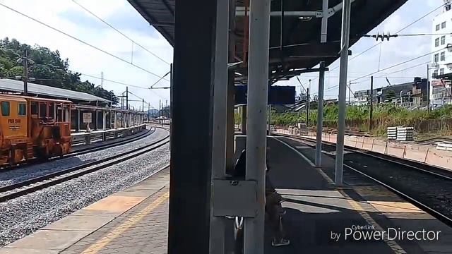 Information about KTM Station Rawang under construction. смотреть онлайн