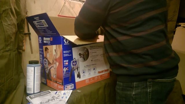 Аппарат безвоздушной покраски Graco Magnum 262800 X5. Распаковка. смотреть онлайн
