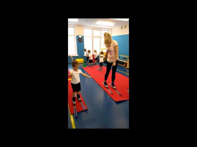 Учимся стоять на лыжах смотреть онлайн