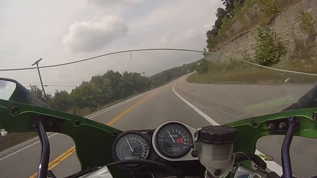 1998 ZX9R смотреть онлайн