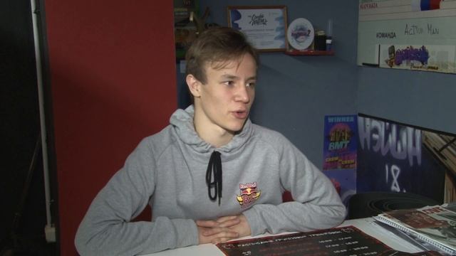 Казанский спортсмен Павел Мухин стал чемпионом мира по брейк-дансу в направлении "Best Powermove" смотреть онлайн