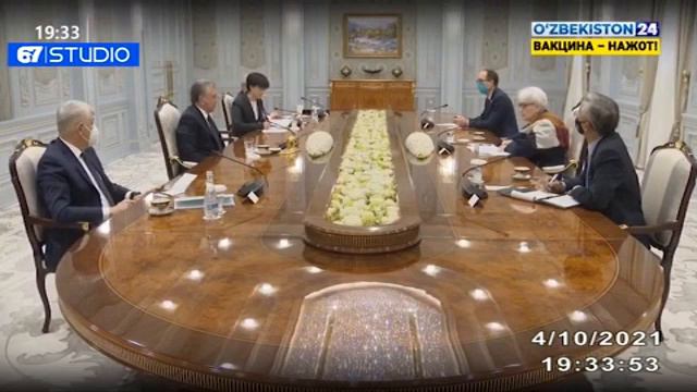 Шавкат Мирзиёев принял делегацию США во главе с первым заместителем Государственного секретаря смотреть онлайн