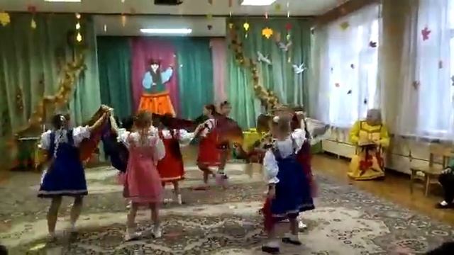 праздник осени у Алины в саду, 11/22 смотреть онлайн