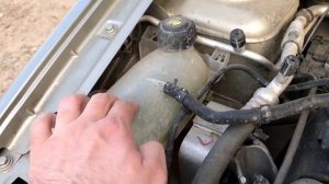 КОСЯКИ ПОД КАПОТОМ НОВОГО ЛАРГУСА