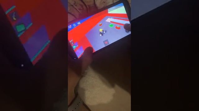 Строем башню в Roblox смотреть онлайн