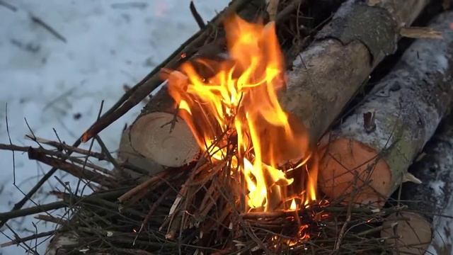 ТАЕЖНЫЙ КОСТЕР «ОХОТНИЧЬЕ КОРЫТО», жаркий костер для длительного обогрева! смотреть онлайн