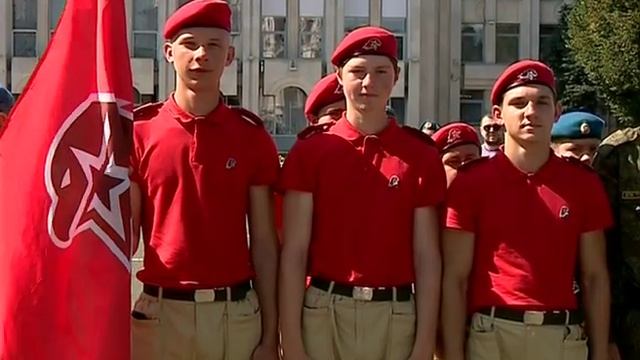 В Ярославле отметили День Воздушно-десантных войск смотреть онлайн