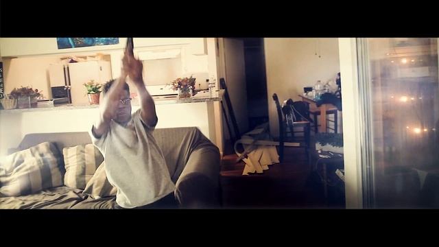 Low Blow - 1 Girl 4 guys! смотреть онлайн