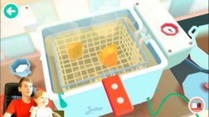 ГОТОВКА В ИГРЕ ТОКА КИТЧЕН готовим вместе с героями Toca Kitchen