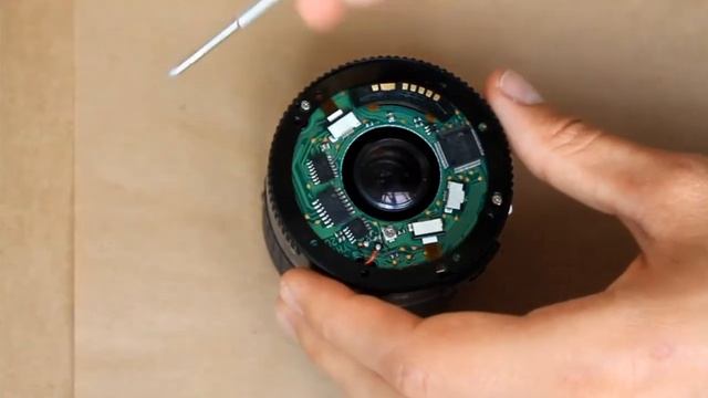 Нет фокуса обьектива Canon zoom lens ef-s 18-55 mm 1:3.5-5.6 II ( Разрыв шлейфа) смотреть онлайн