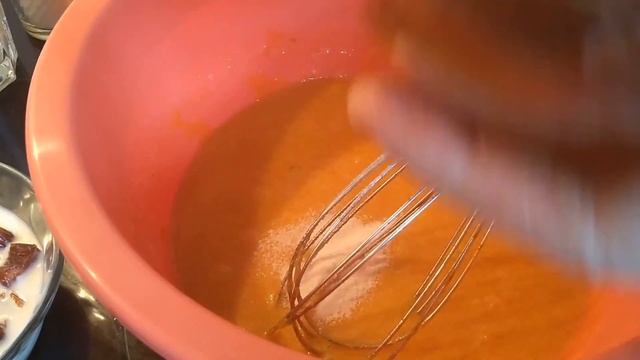Arabischer Grießkuchen mit Datteln der macht glücklich ?\كيك مع السميد ولتمر مع بيضه واحده смотреть онлайн