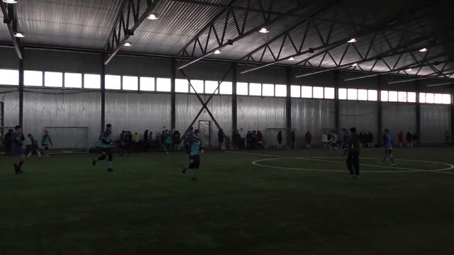 СШОР-2008 (Тверь) vs СШОР-2007(3) (Тверь). 1-0. Товарищеский турнир 8x8 в Кашине. 2023-01-22 смотреть онлайн