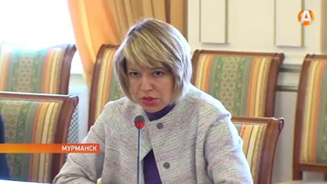 Накопившийся за зиму снег вызывает возмущение северян и опасения у руководителей муниципалитетов смотреть онлайн
