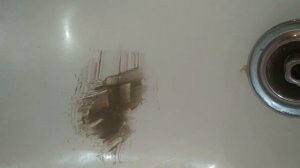 Ремонт акриловой ванны, ремонт пробоины в акриловой ванне, реставрация акриловой ванны