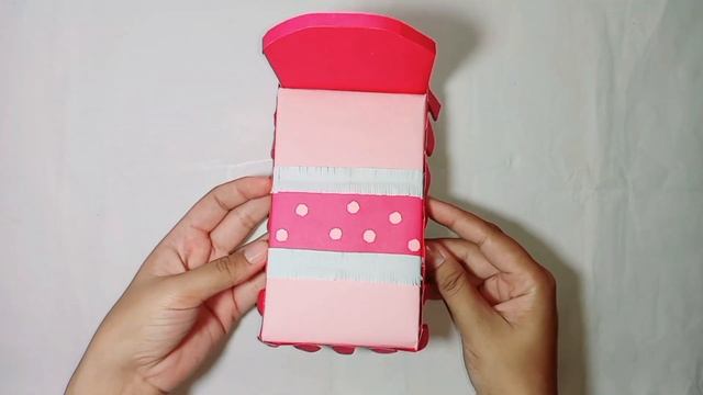 diy miniature cardboard bed | make a paper bed | easy to make bed for dollhouse | dollhouse | смотреть онлайн
