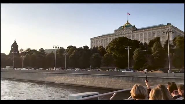 Экскурсия по Москве - реке смотреть онлайн
