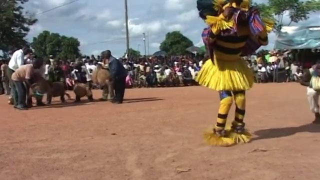 Danses du folklore gouro, glozran 2, Côte d'Ivoire смотреть онлайн