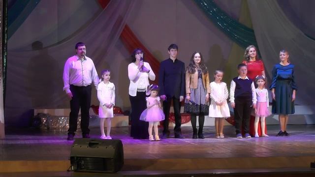 В. Бажанов "Светлый праздник" смотреть онлайн