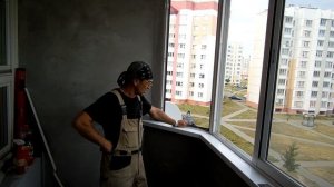 Балконная рама. Установка подоконника.