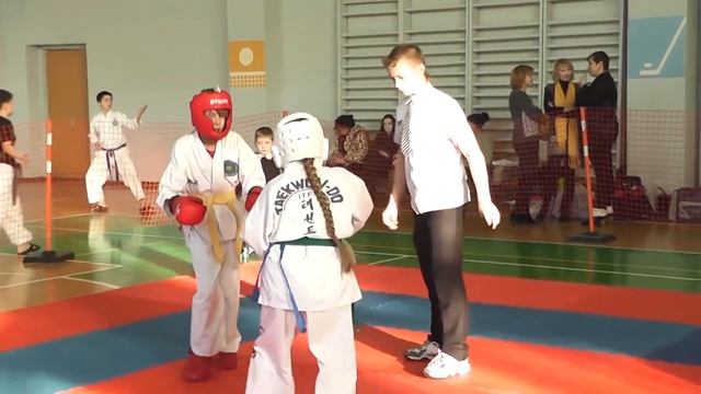 4-й Кубок Коврова по Тхэквондо ИТФ 2014 смотреть онлайн