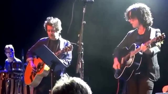 [HD] Holiday - Billie Joe Armstrong and Jason White (acoustic) смотреть онлайн