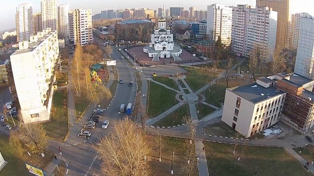 DJI00663 Реутов ул Победы Парк смотреть онлайн