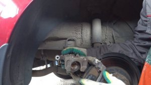 Как поменять тормозные колодки на киа сид.