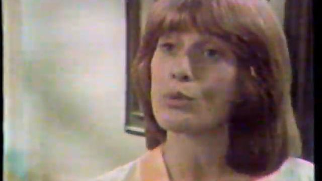 1978 Secret Antiperspirant "You move you lose" TV Commercial смотреть онлайн