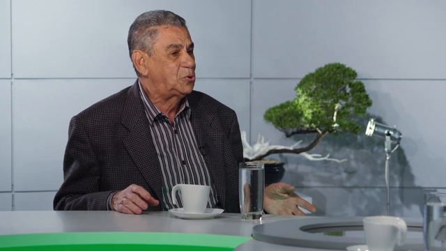 Jorge Losada en "Con 2 que se quieran" смотреть онлайн